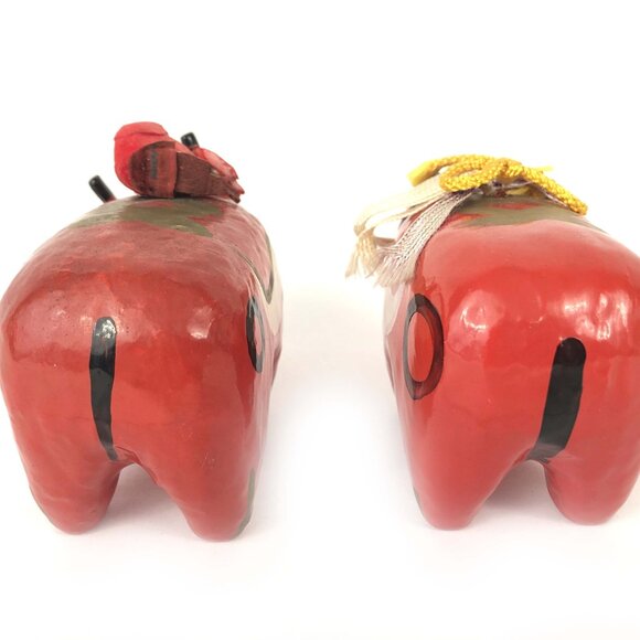 Japanese Red Cow Pair Vintage AKABEKO papier-mâché Lucky Charm Hand Made Folk - Picture 3 of 9